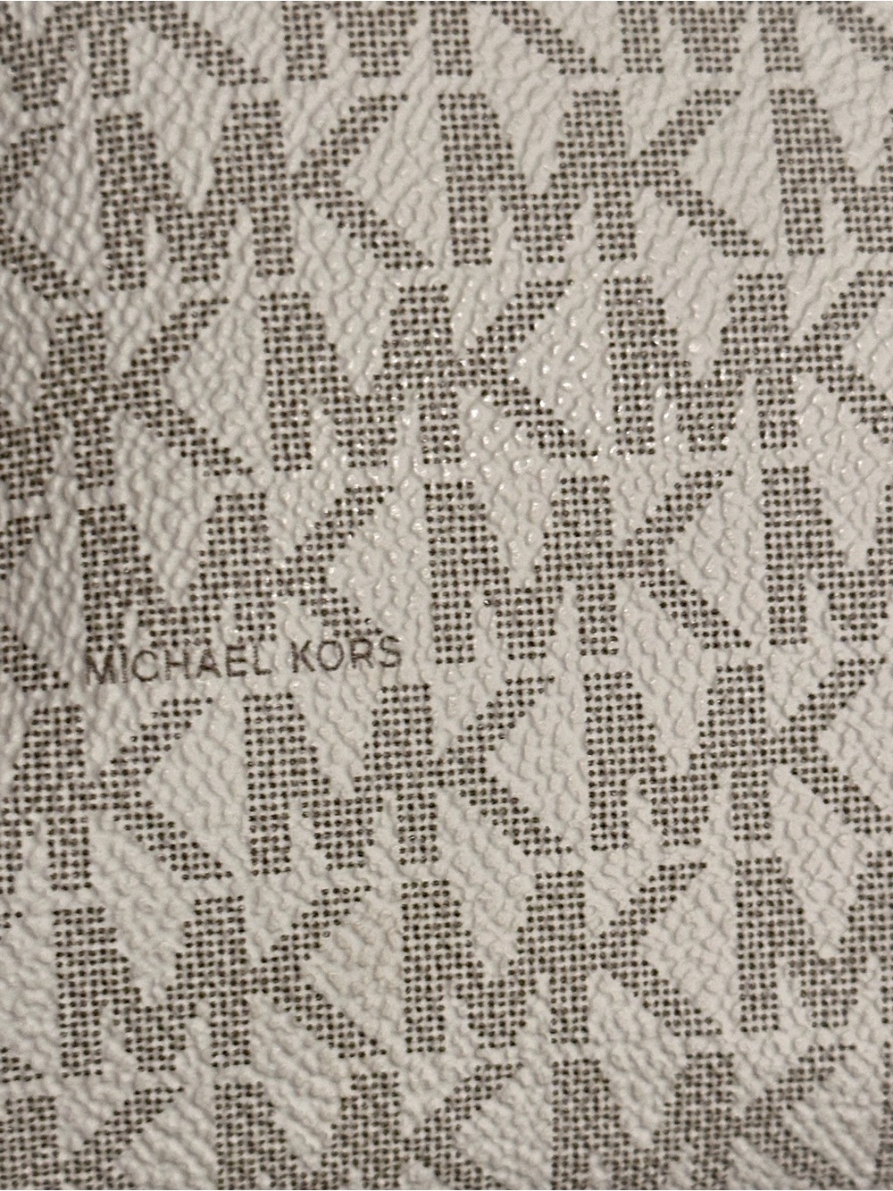 Michael Kors Voyager Large Signature Tote /laptop Bag - Picture 15 of 16